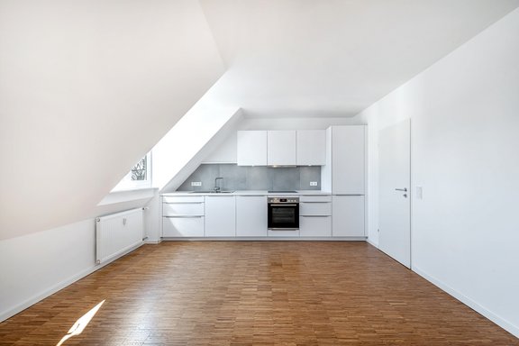 Neue Küche mit Markengeräten