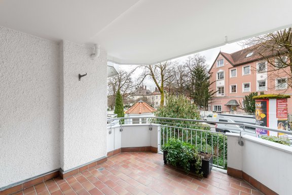 Balkon mit Südausrichtung