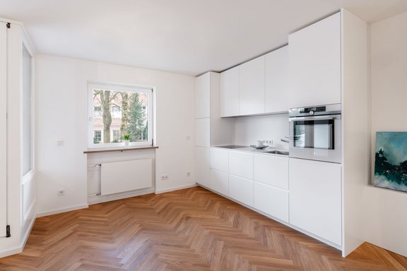 Schreiner-Einbauküche