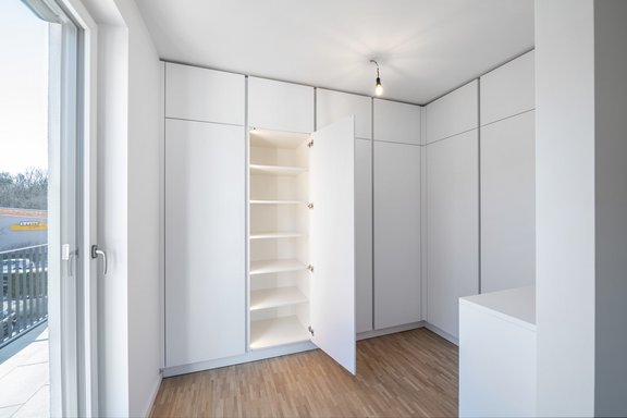 Maßeinbauten in der Ankleide