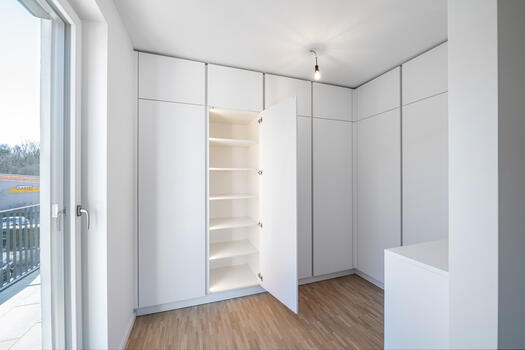 Maßeinbauten in der Ankleide