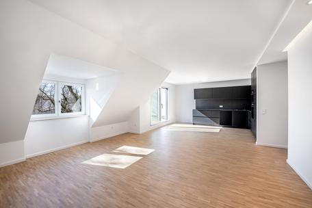 Hochwertige 3-Zimmer-Wohnung mit Dachterrasse zum Zweitbezug