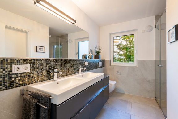 Zeitlose elegante Bäder