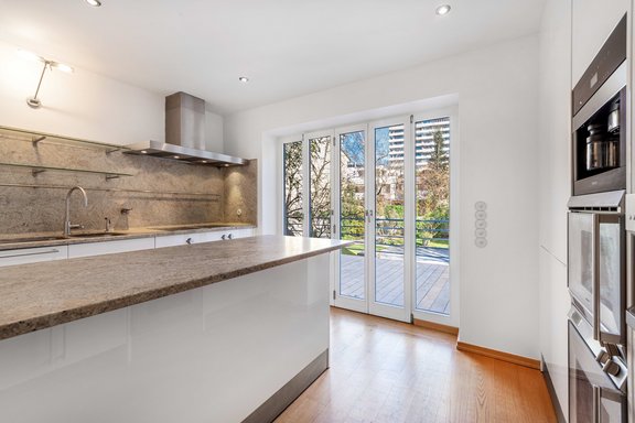 bulthaup-Küche mit Geräten