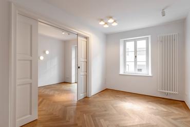 High-quality, bright 3-room apartment with three balconies