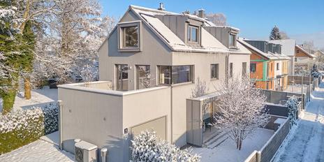 Hochwertiges Design-Domizil mit luxuriöser Ausstattung, Wärmepumpe und PV von 2021