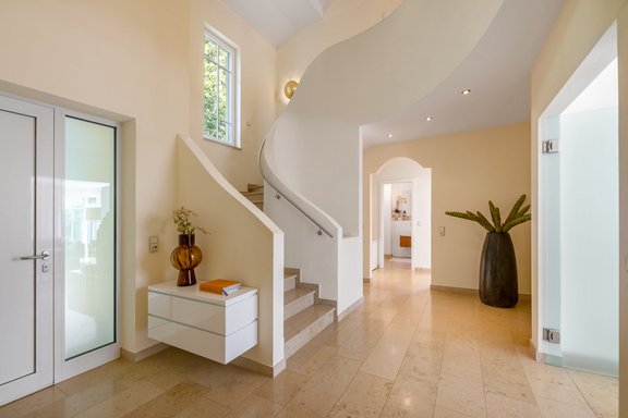 Repräsentatives Entree