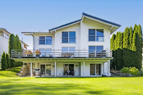 Hochwertig modernisiertes Haus