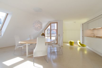 Essbereich mit Küche