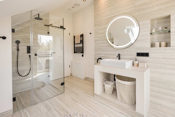 Aesthetic bathroom design