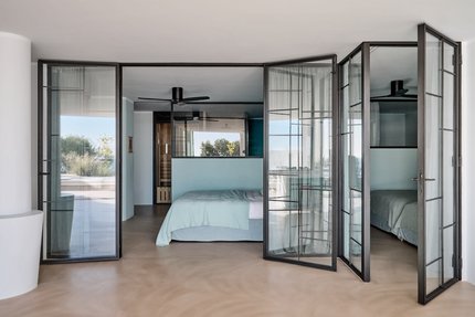 Moderne Metall-Glaselemente