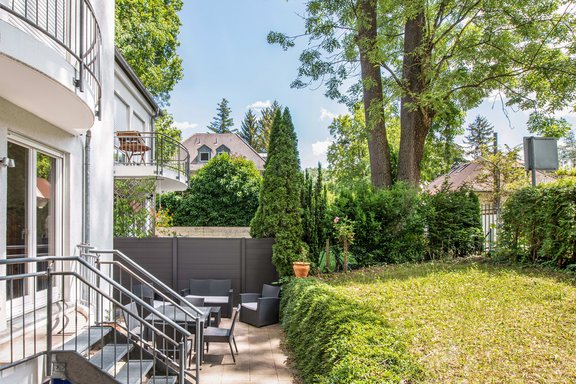 Sichtgeschützte Terrasse