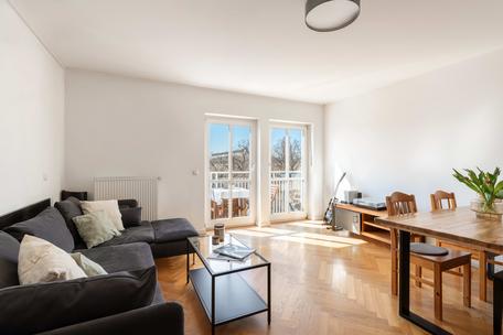 Ideal geschnittene 4-Zimmer-Wohnung mit Balkonen und Blick auf die Pinakotheken
