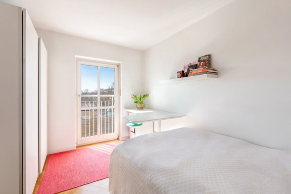 Helles Zimmer zur individuellen Nutzung