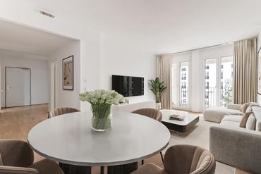 Ideal geschnittene, moderne  3-Zimmer-Wohnung mit geschützter Süd-Loggia