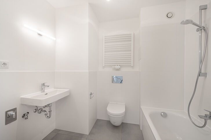 High-Quality Renovated Bathroom
