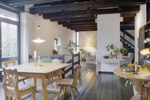 Idyllisch gelegenes, attraktives Einfamilienhaus