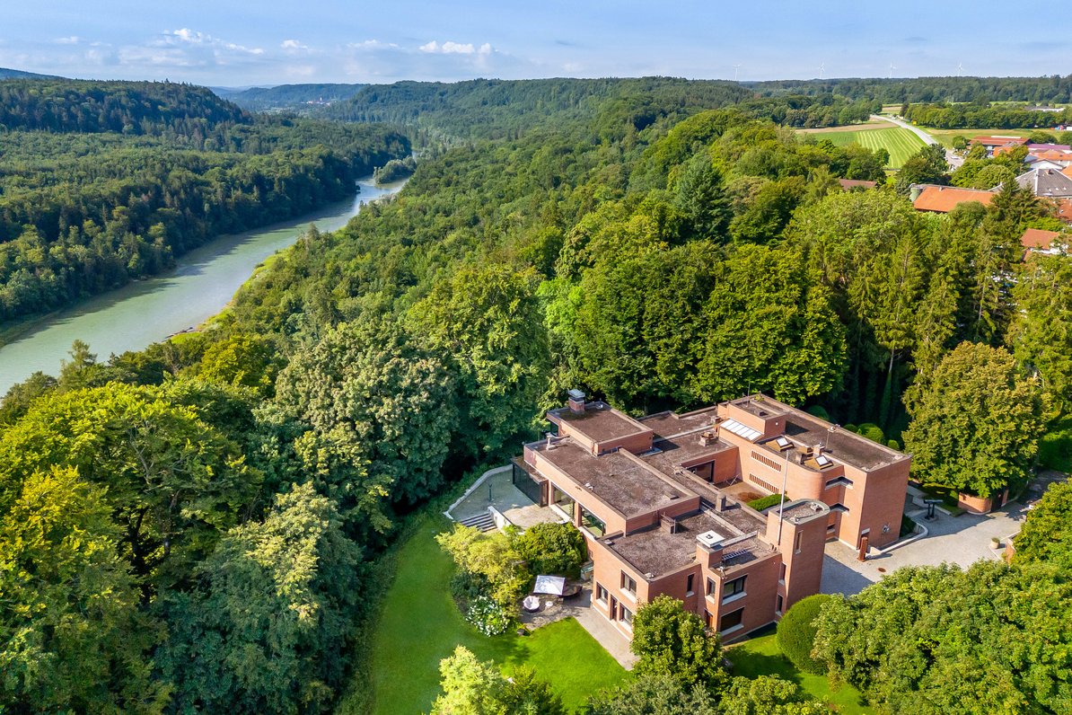 Unique location above the Isar River