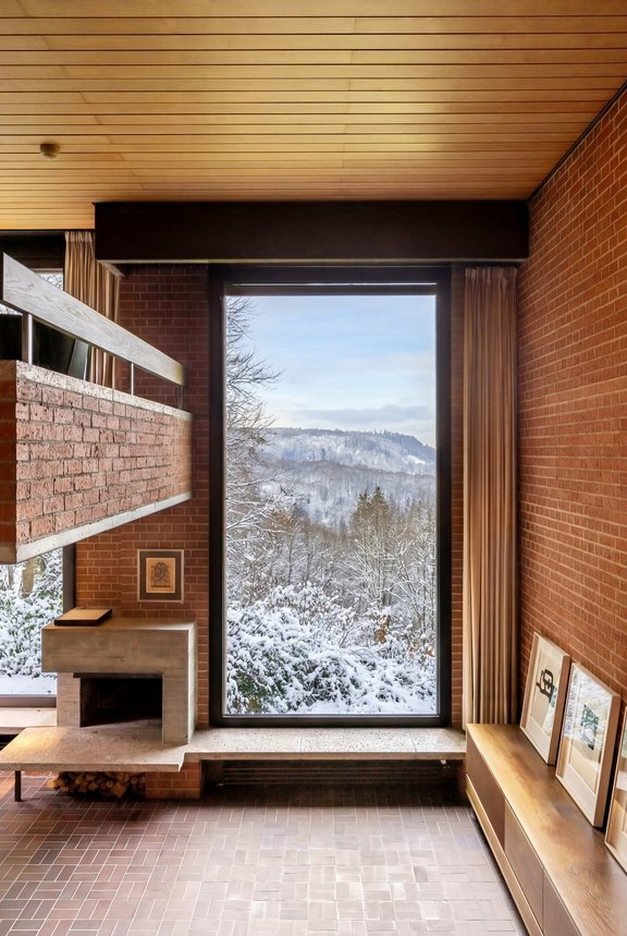 Fullness of light and a dream view