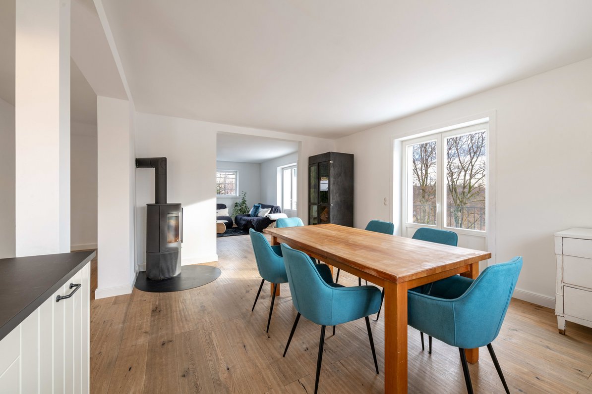 Family home with a dream view