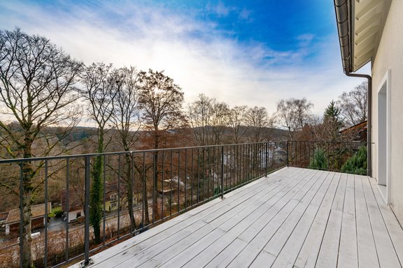 Spacious wooden deck