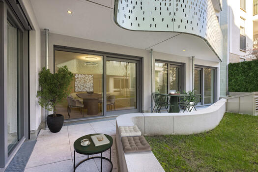 Terrace (virtually furnished)