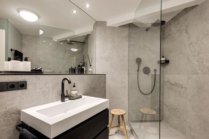 Stylish Master Bathroom