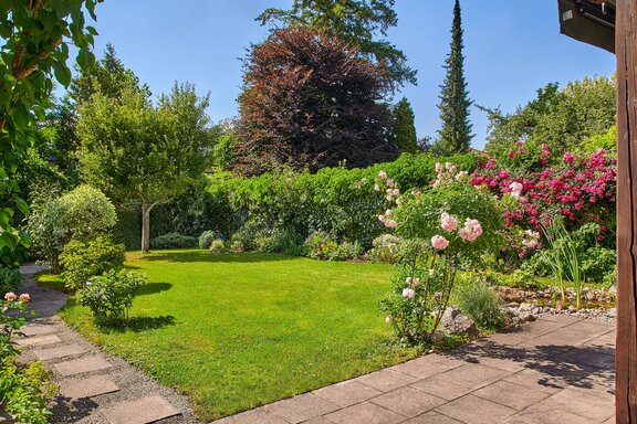 Liebevoll angelegte Gartenoase