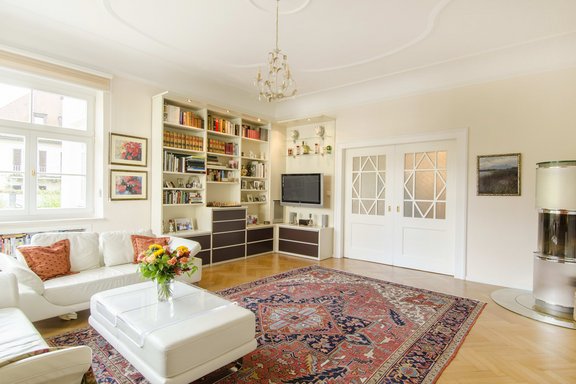 Living room with fireplace