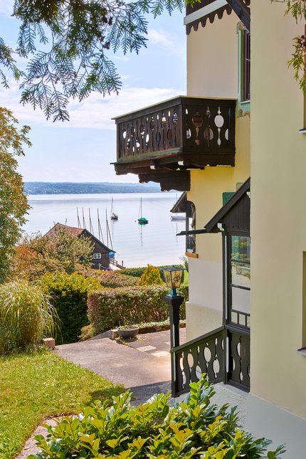 Lake view from all floors