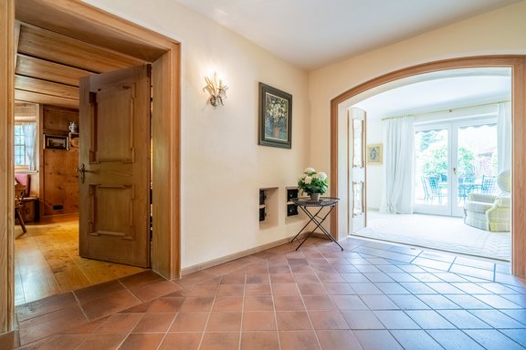 Großzügiges, lichtdurchflutetes Wohnen