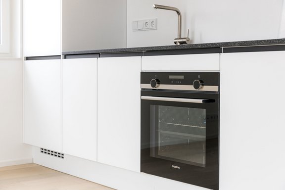 Marken-Einbauküche in jeder Einheit