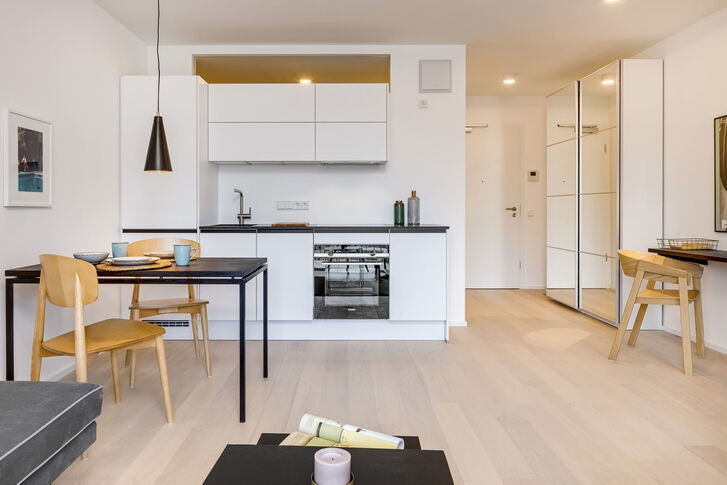 Einzimmer-Appartement mit Beispielmöblierung