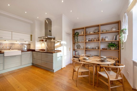 Kitchen-living room (virtually furnished)