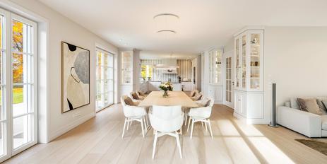 Klassisch-luxuriöse Villa von 2018 mit traumhaftem Seeblick in ruhiger Lage