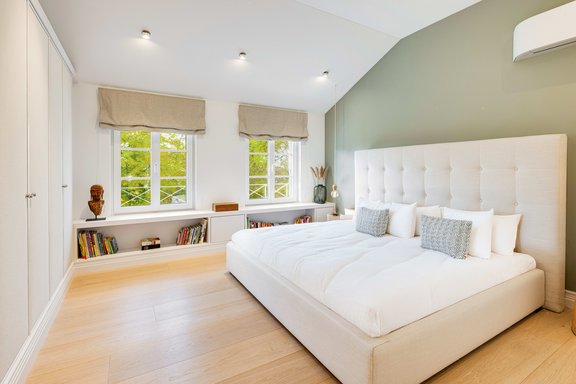 Stylisch-elegantes Schlafzimmer