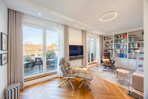 A second bedroom suite with an adjoining terrace completes the layout