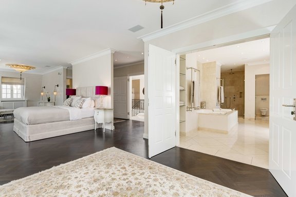 Exquisite master area