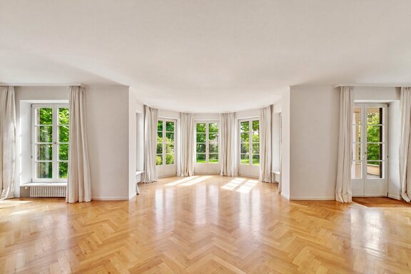 Stylish Reception Rooms