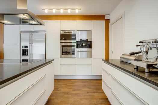 Modern kitchen