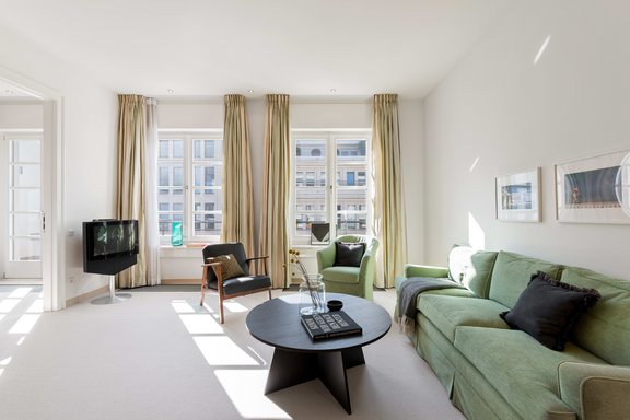 Die Gäste-Wohnung befindet sich auf demselben Geschoss und ist ebenso hochwertig ausgestattet wie die Hauptwohnung