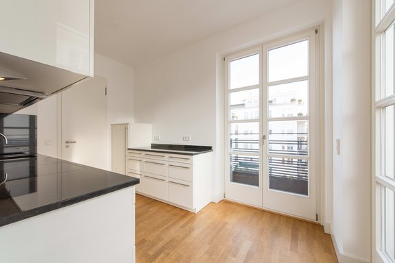 Lenbach Gärten Luxurious 3room apartment with elegant furnishings and