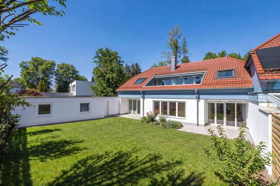 Familienfreundliche Haushälfte