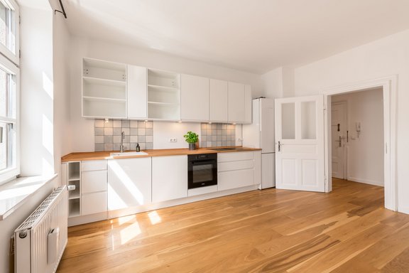 Spacious kitchen-diner