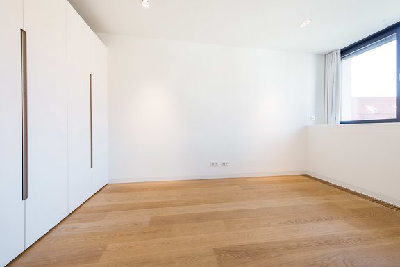 Schlafzimmer mit Einbauschrank