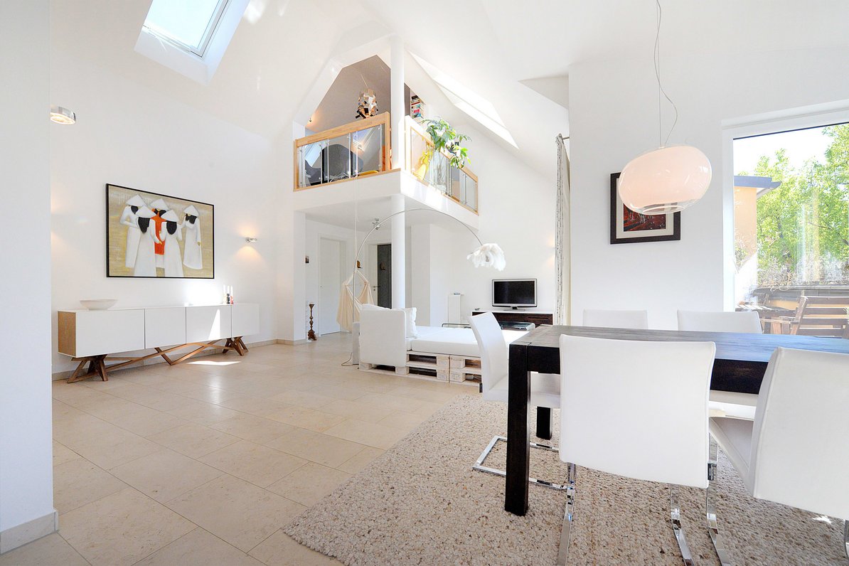 Living- dining area