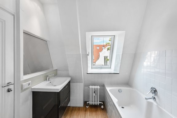 Kürzlich erneuerter Waschtisch