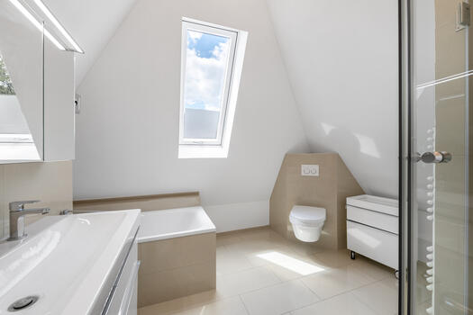Bright bathroom