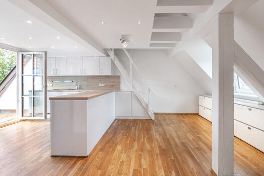 Living area with roof terrace