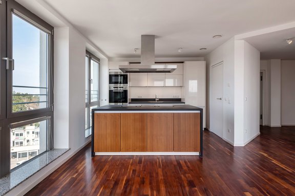 Open kitchen with brand-name appliances